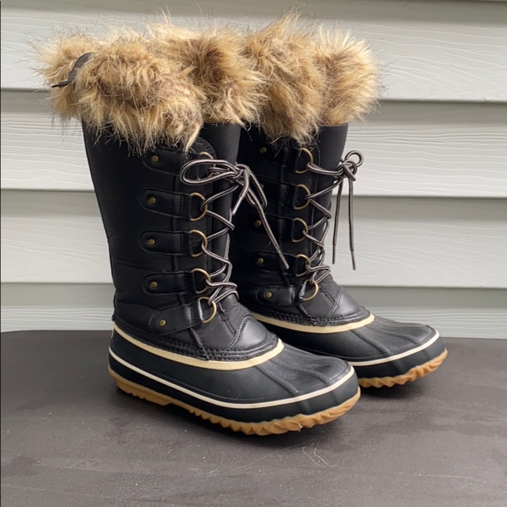 JBU Faux Fur waterproof boots size 6